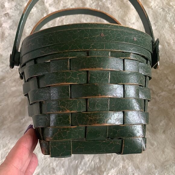 Henn Workshops Basket Green Crackled Christmas Keepsake Handles Hand Crafted - Picture 3 of 12